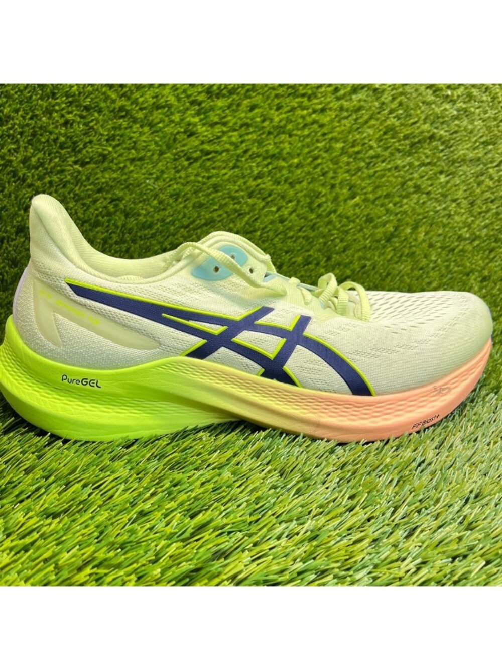Asics GT-2000 12 Mens Size 11.5 Green Neon Blue Athletic Running Shoes Sneakers